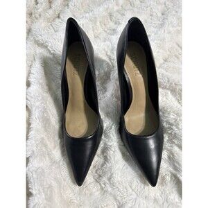 Schutz Elegant Black Women's Heels pumps pointed toe 7
